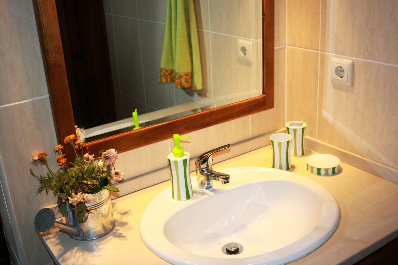 Casas De Pedra Hotel Proenca-a-Nova Bagian luar foto