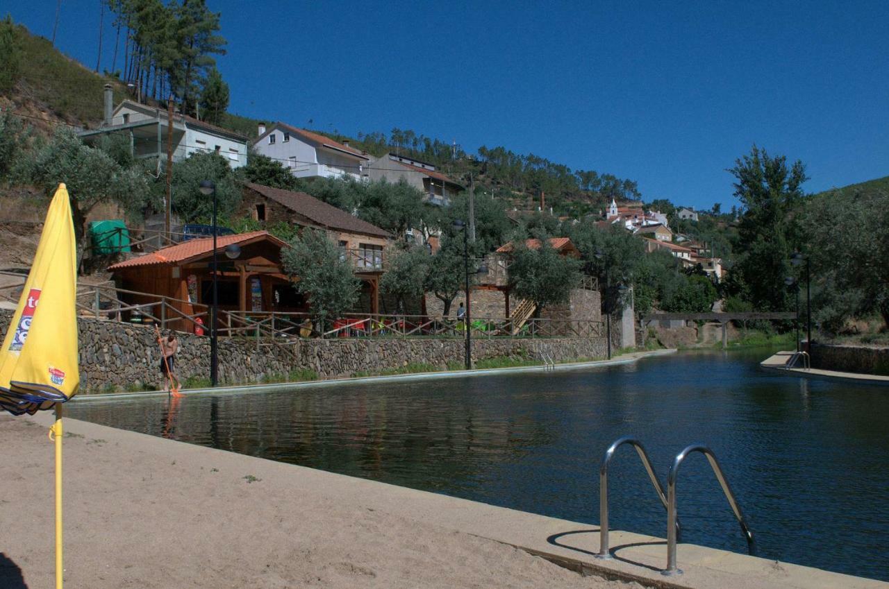 Casas De Pedra Hotel Proenca-a-Nova Bagian luar foto